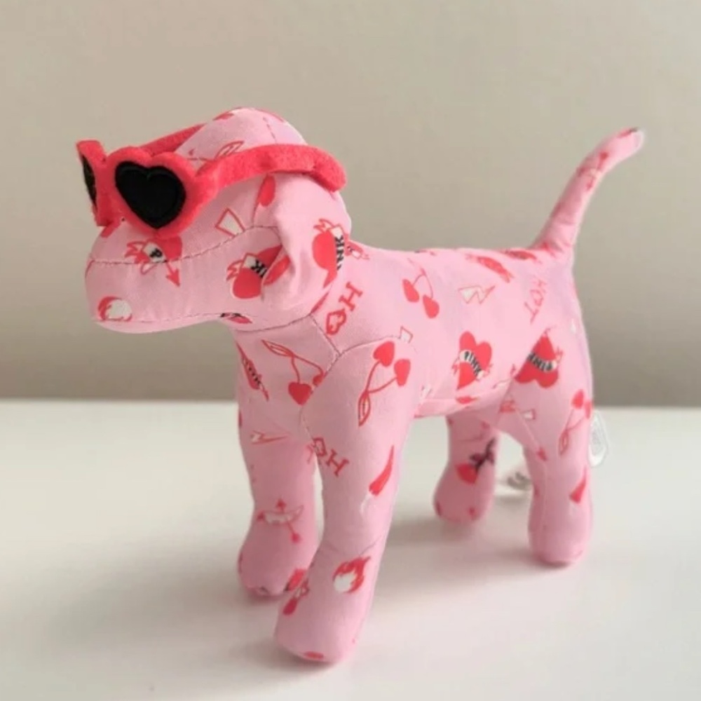 VICTORIA'S SECRET PINK Valentines Day 2025 MINI DOG LIMITED EDITION